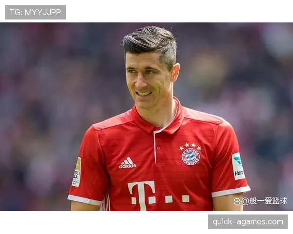 莱万多夫斯基个人数据与荣誉匹配度分析：历史地位如何评估